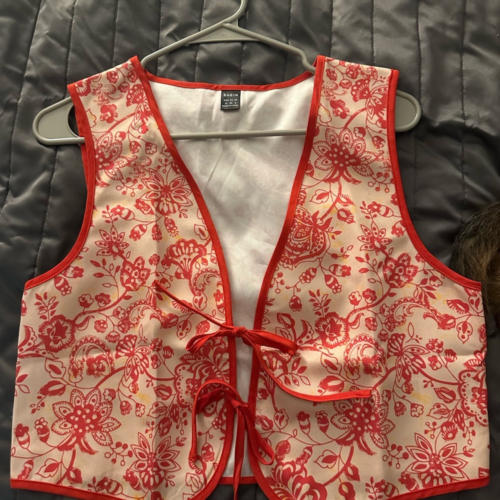 SHEIN Red and White Quilted Vest